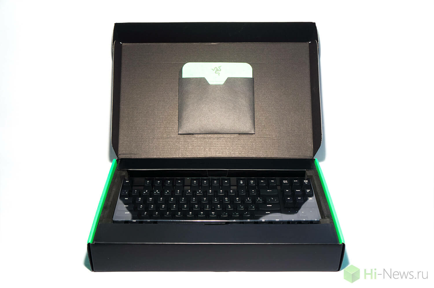 razer-blackwidow-x-tournament-04-3138870